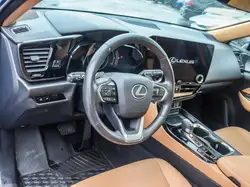 Lexus NX снимка Lexus NX