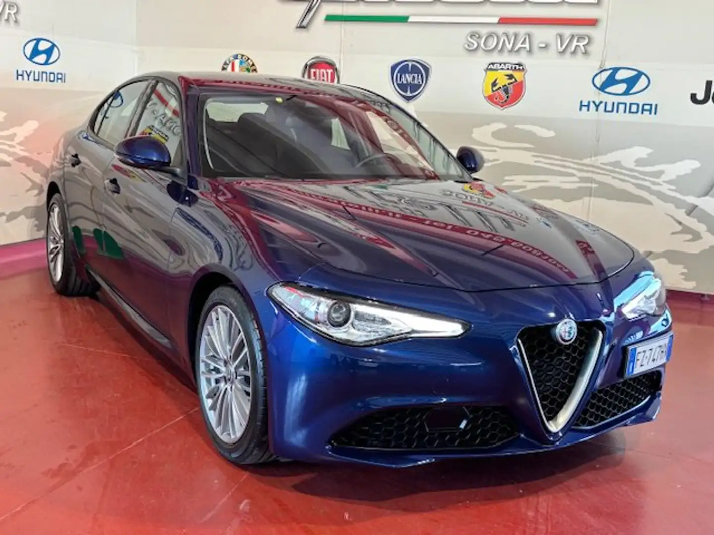 Alfa Romeo Giulia 2.2 Turbodiesel 160 CV Business Blu/Azzurro - 1