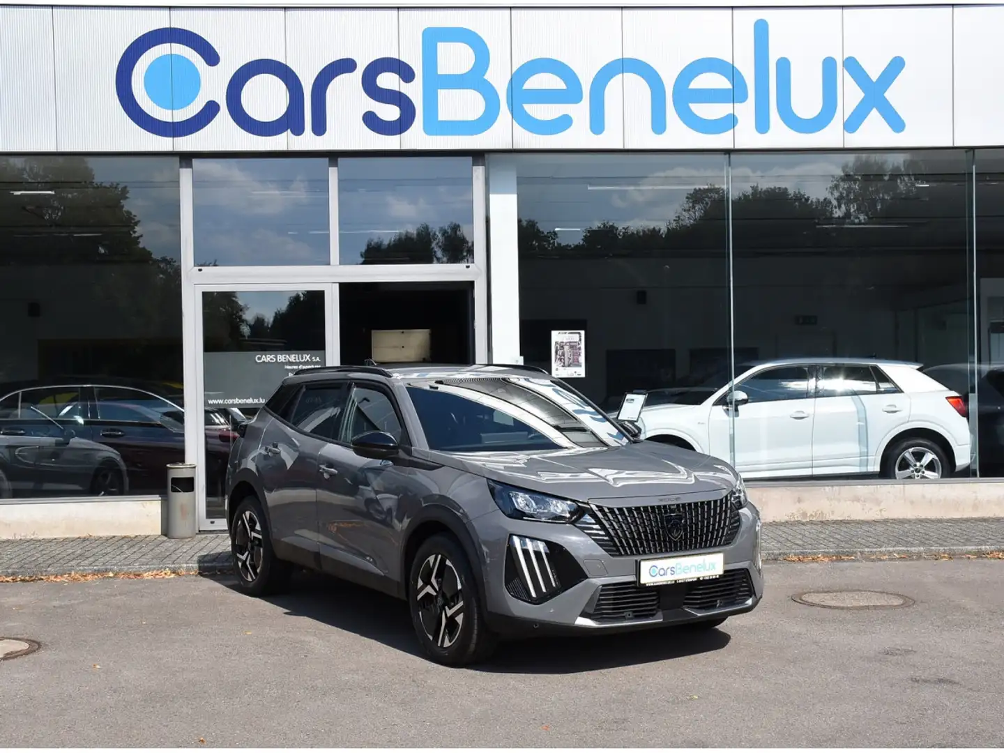 Peugeot 2008 1.2 PureTech Allure GPS LANE SIDE REGUL CAM360 1°M Gris - 1