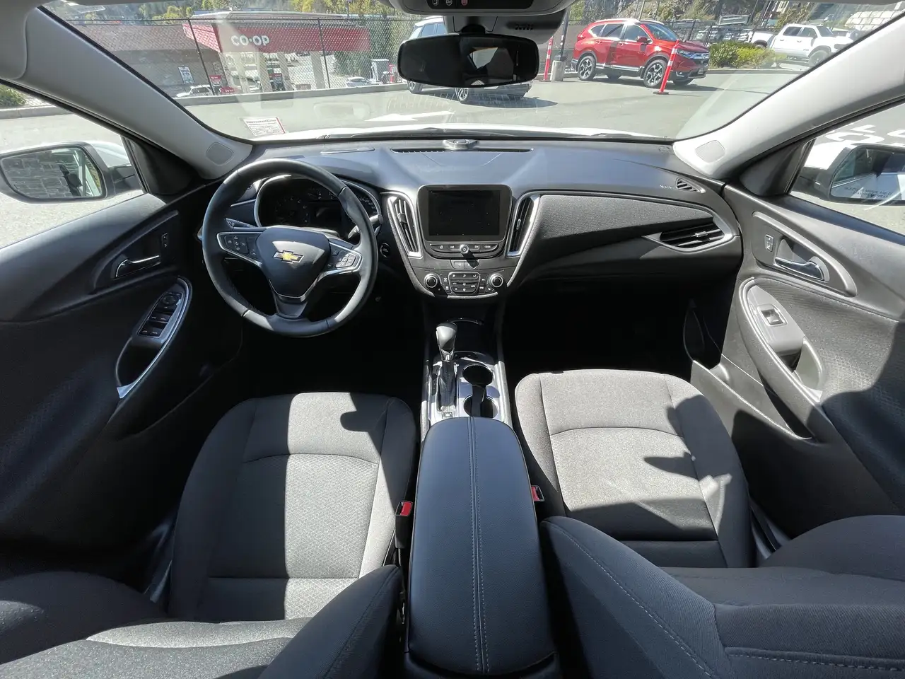 Chevrolet Malibu снимка Chevrolet Malibu