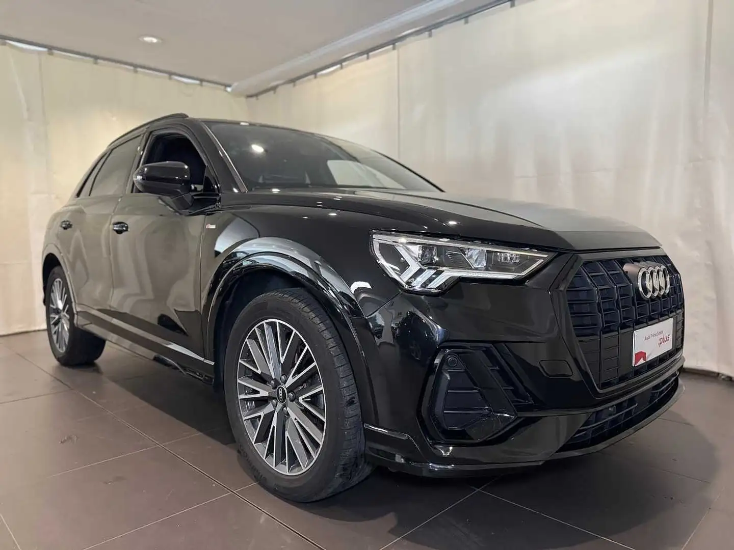 Audi Q3 2ª serie 35 TDI S tronic S line edition Nero - 1