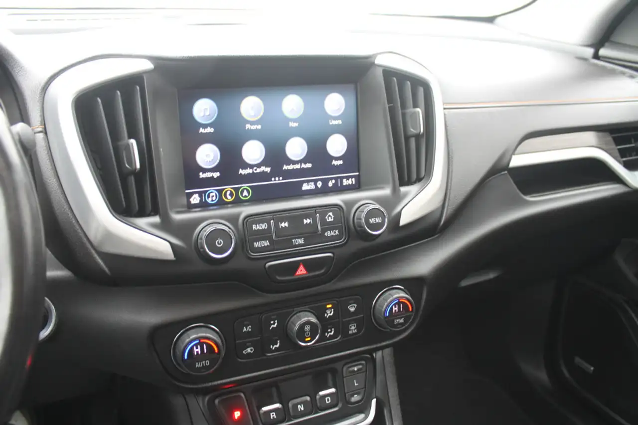 GMC Terrain снимка GMC Terrain