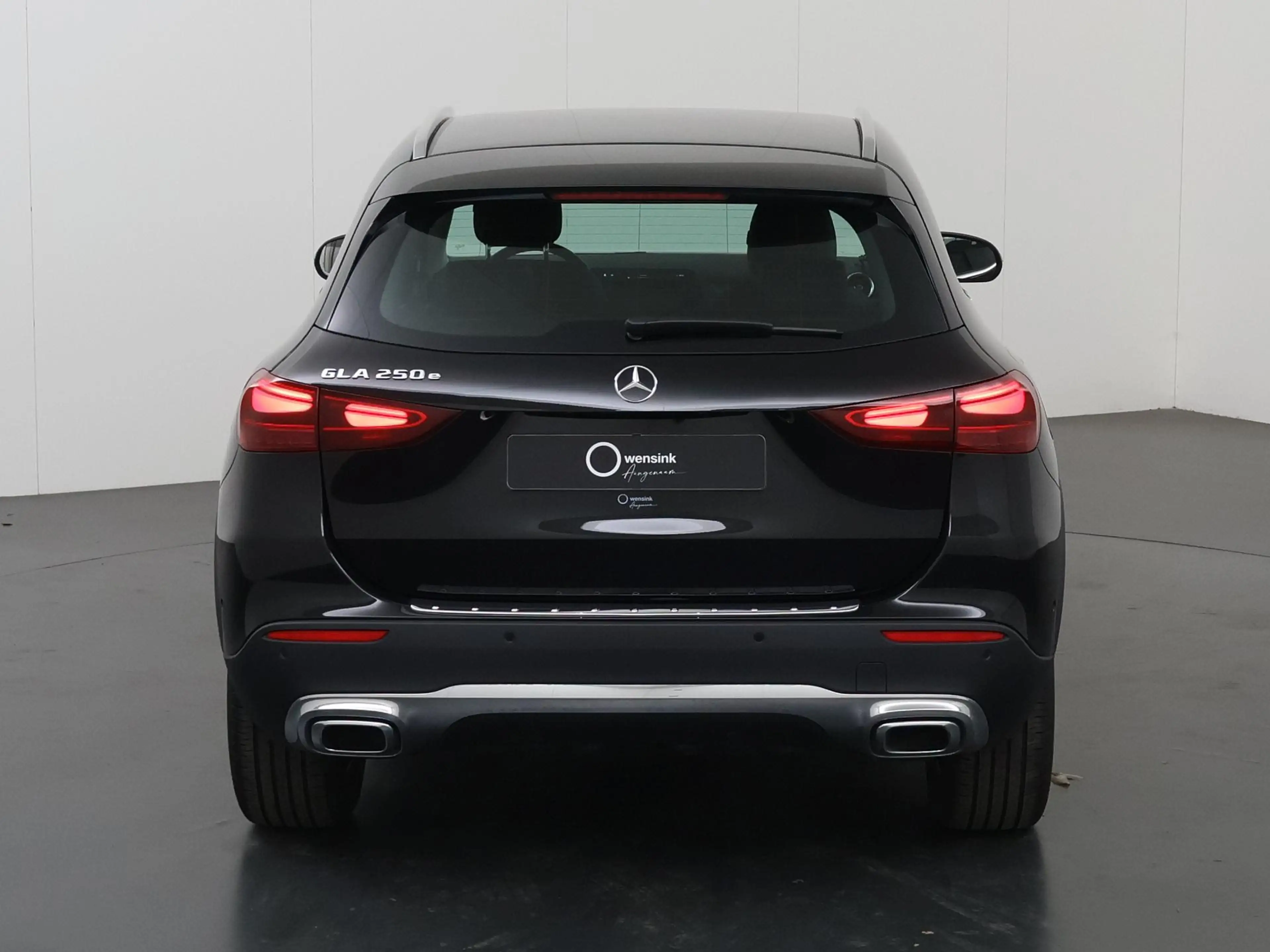 Mercedes-Benz GLA 250 e Luxury Line | Trekhaak | Verwarmd stuur | Winter — photo 4