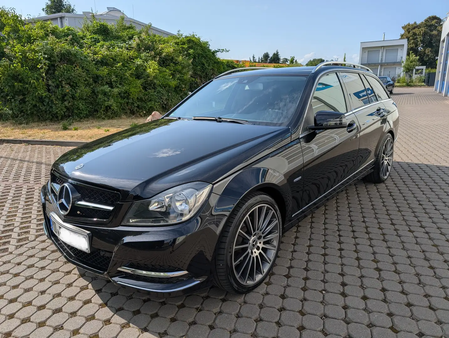 Mercedes-Benz C 180 C-Klasse T-Modell T BlueEFFICIENCY 7G-TRONIC Avant Negro - 1