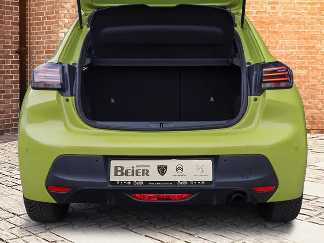 Peugeot 208 view 7