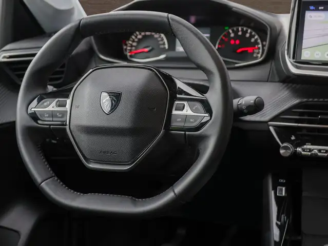 Peugeot 208 view 13