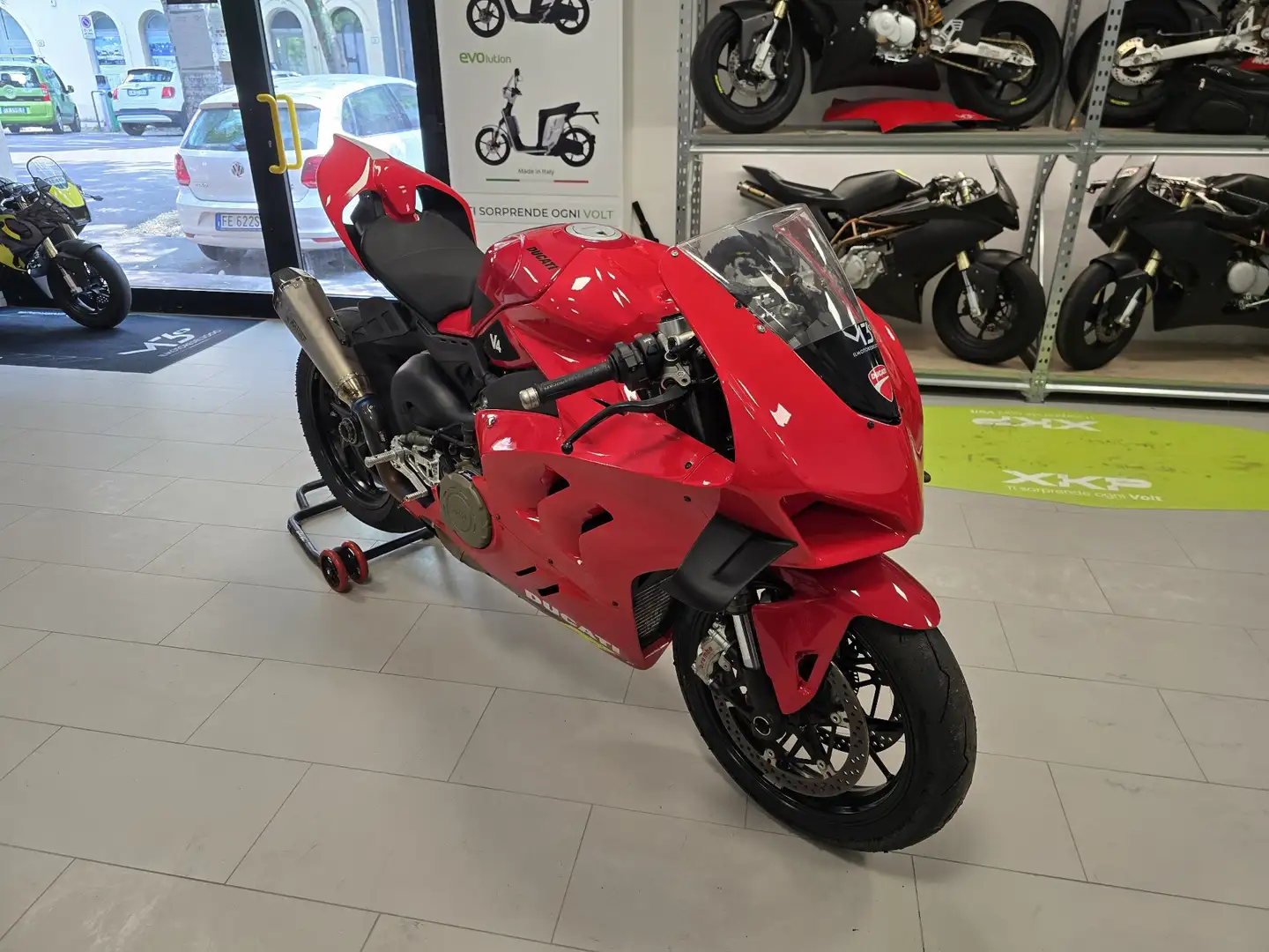 Ducati Panigale V4 pista Rosso - 1