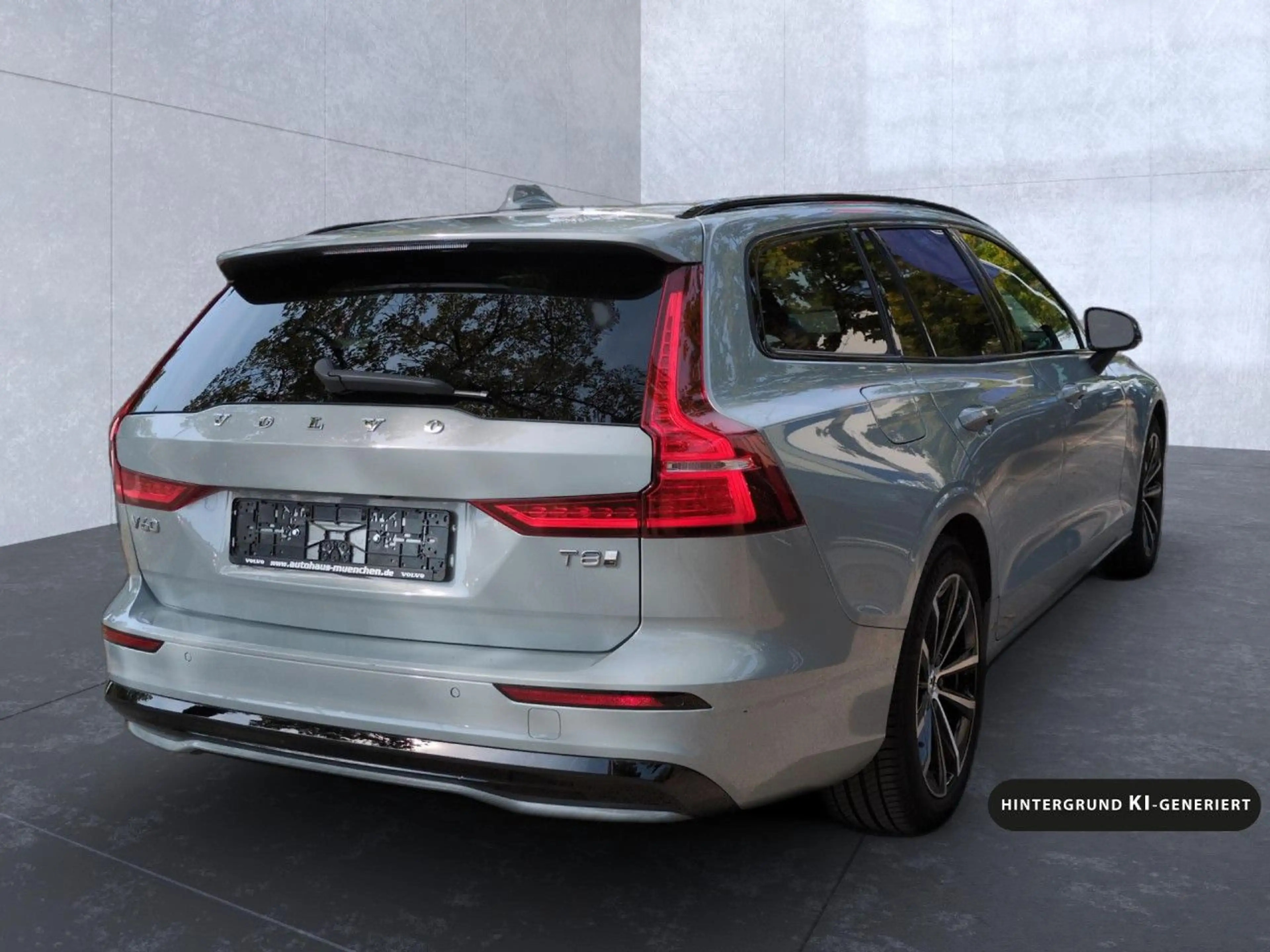 Volvo V60 Plus Dark Recharge Plug-In Hybrid AWD Navi LED — photo 7