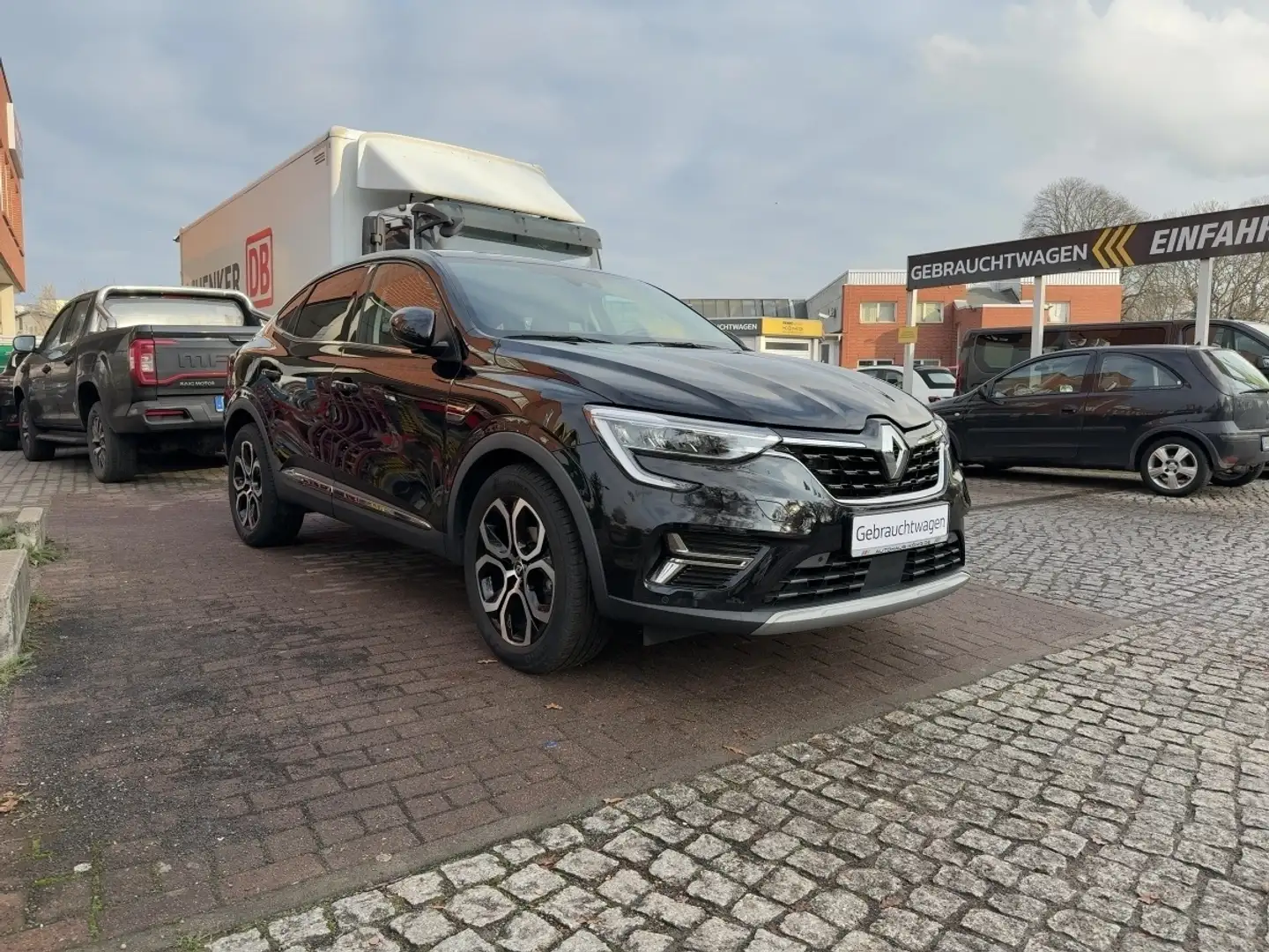 Renault Arkana TECHNO TCe 140 Schwarz - 2