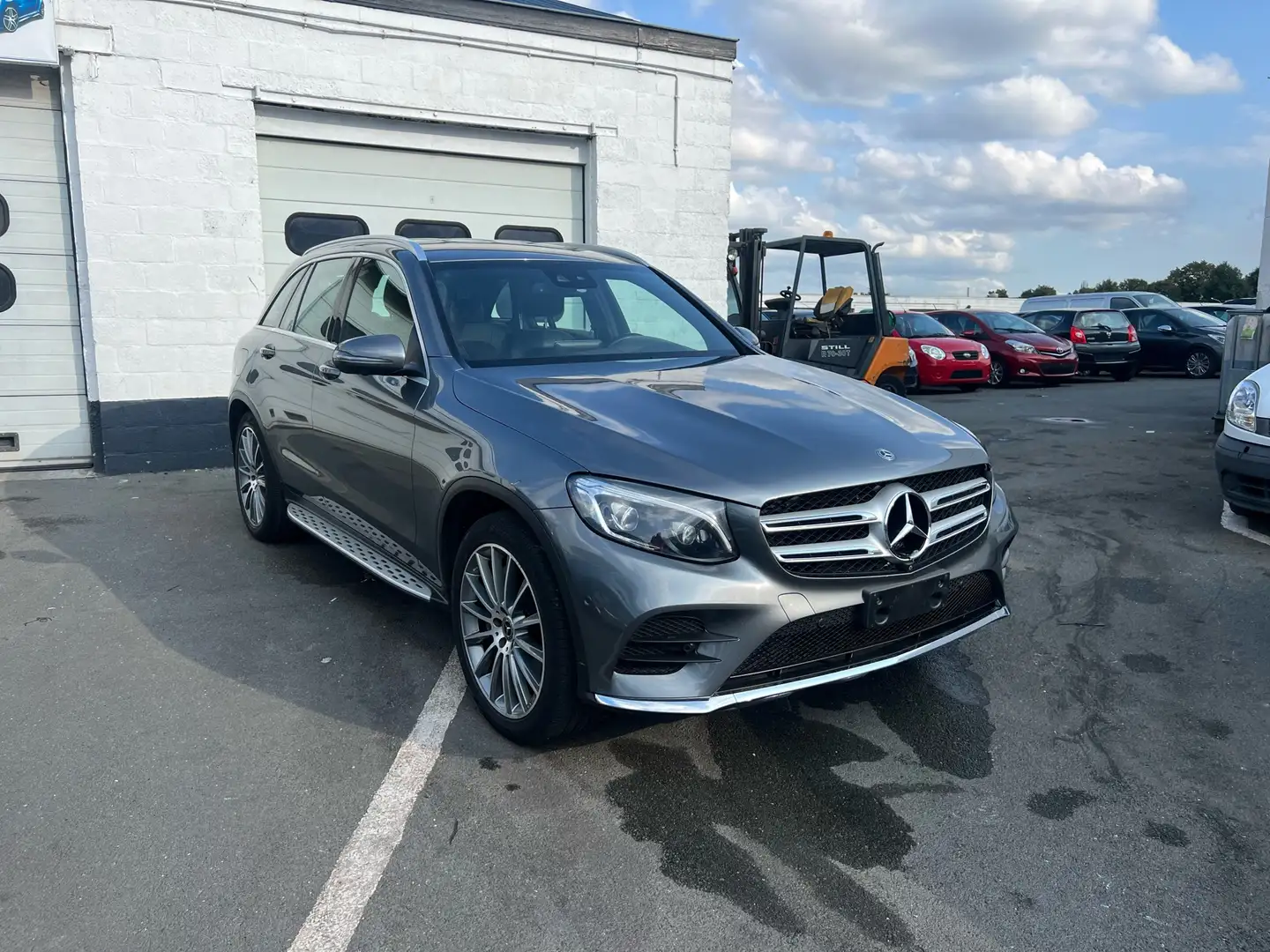 Mercedes-Benz GLC 250 d 4-Matic Grijs - 1