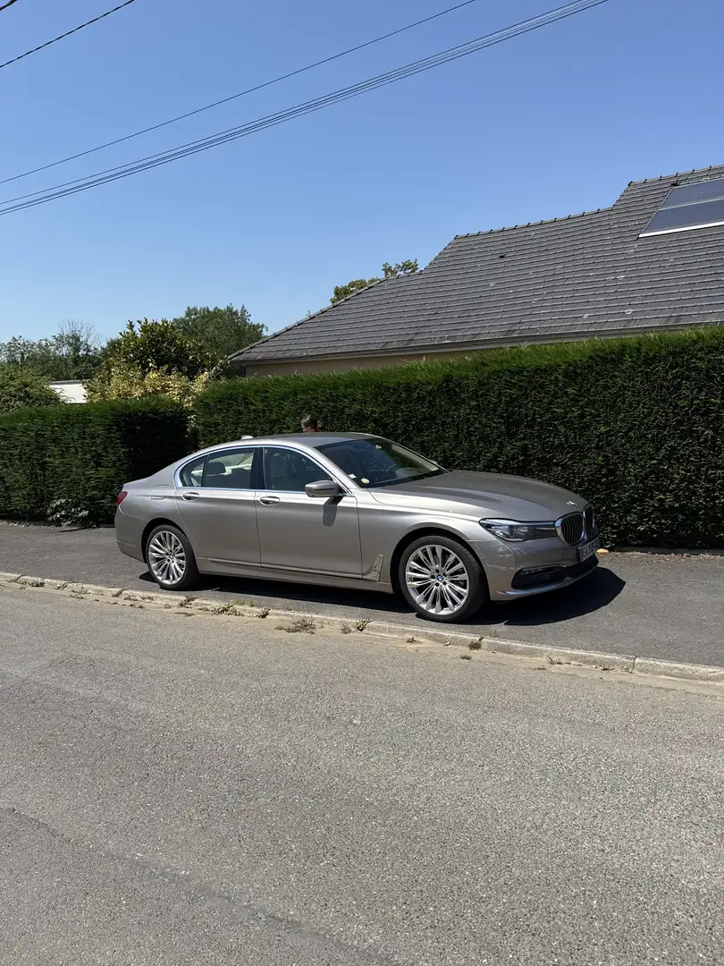 BMW 730 730d xDrive 265 ch A - 1