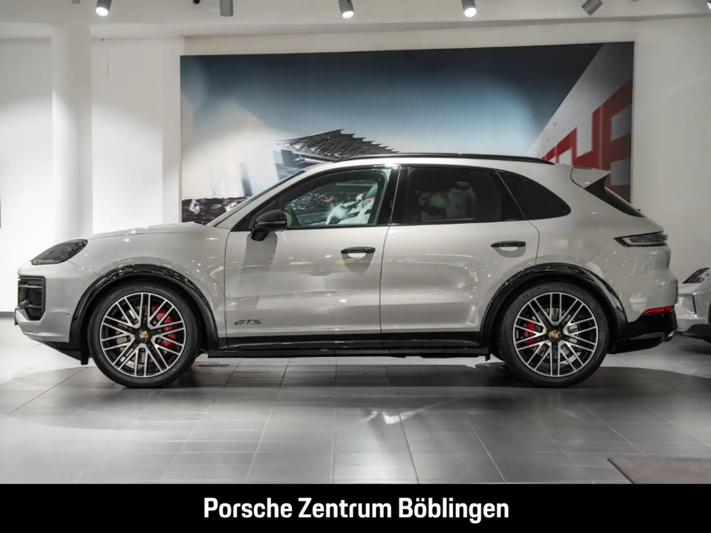 Porsche Cayenne GTS Burmester HA-Lenkung InnoDrive LED Blanc - 2