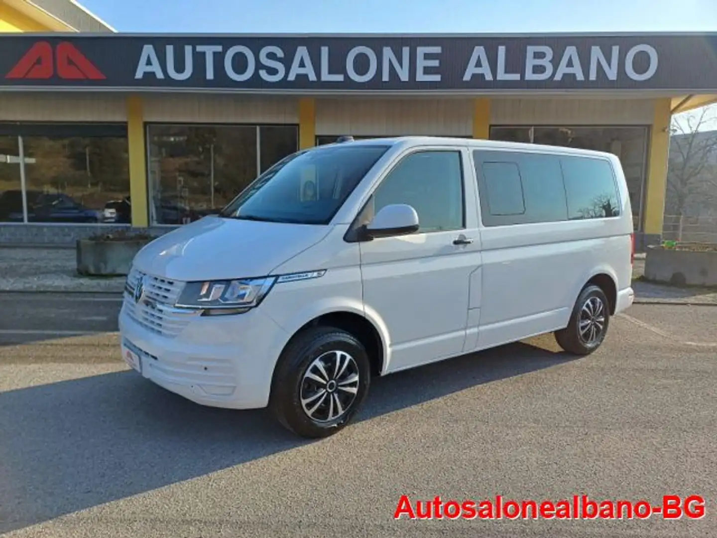 Volkswagen T6.1 Caravelle T6.1 2.0 TDI 150CV PC Comfortline 9 POSTI Blanc - 1