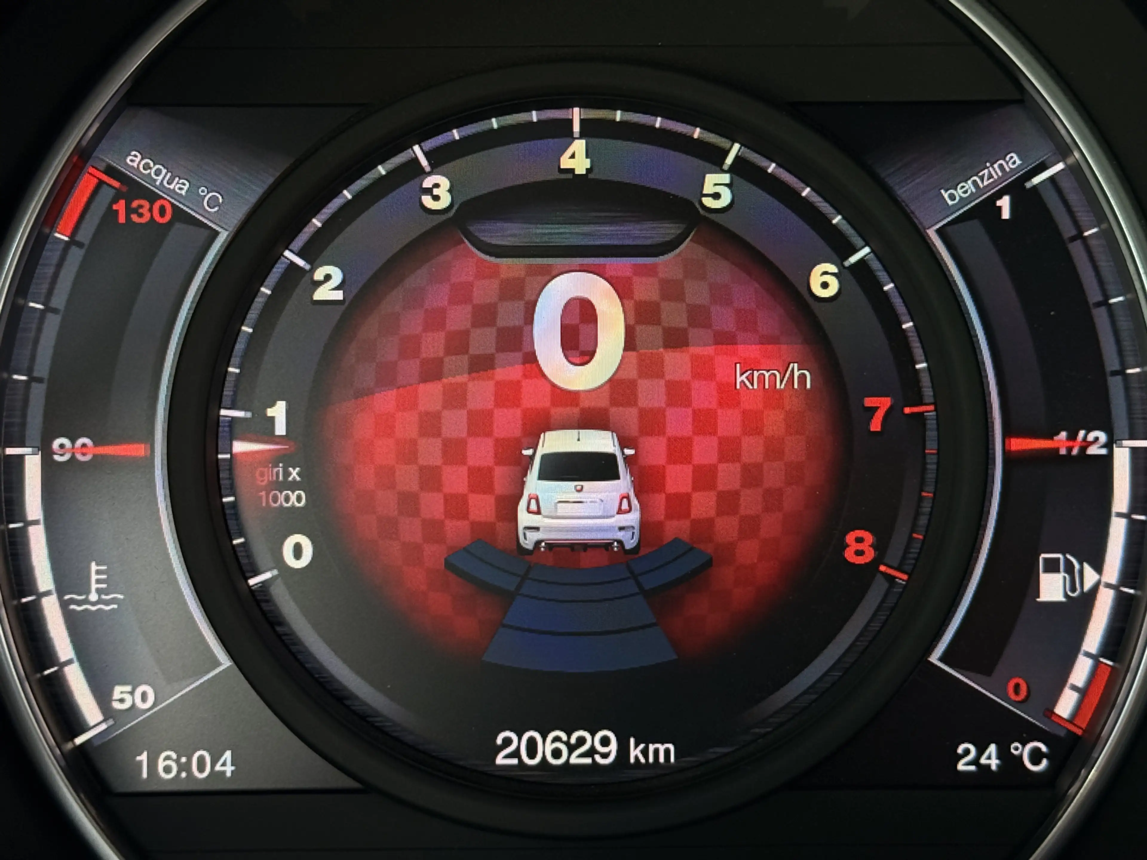 Fiat 500 Abarth 1.4 T-Jet 595 Scorpioneoro 1 of 2000 | 1e eigenaar — photo 36