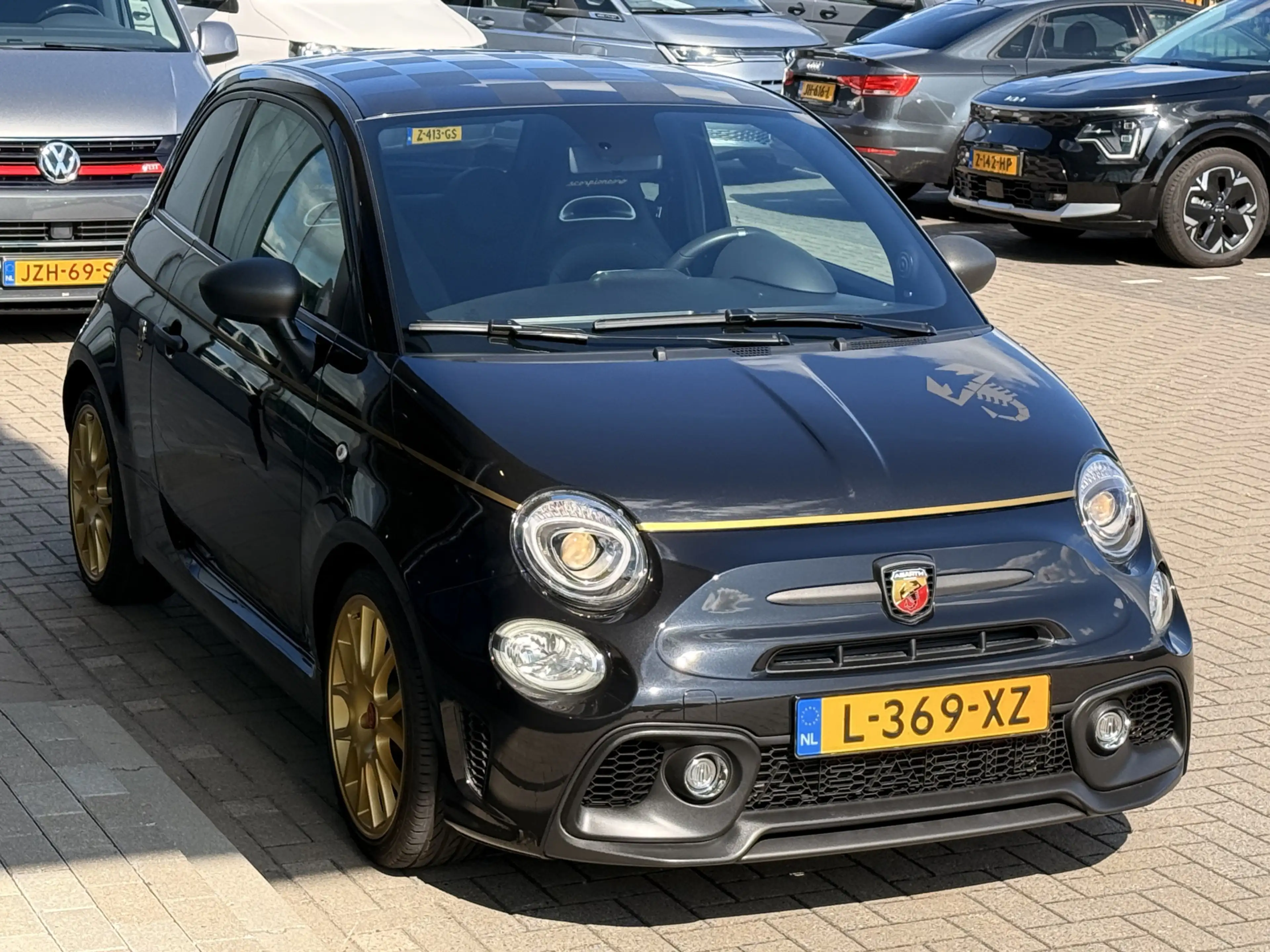 Fiat 500 Abarth 1.4 T-Jet 595 Scorpioneoro 1 of 2000 | 1e eigenaar — photo 10