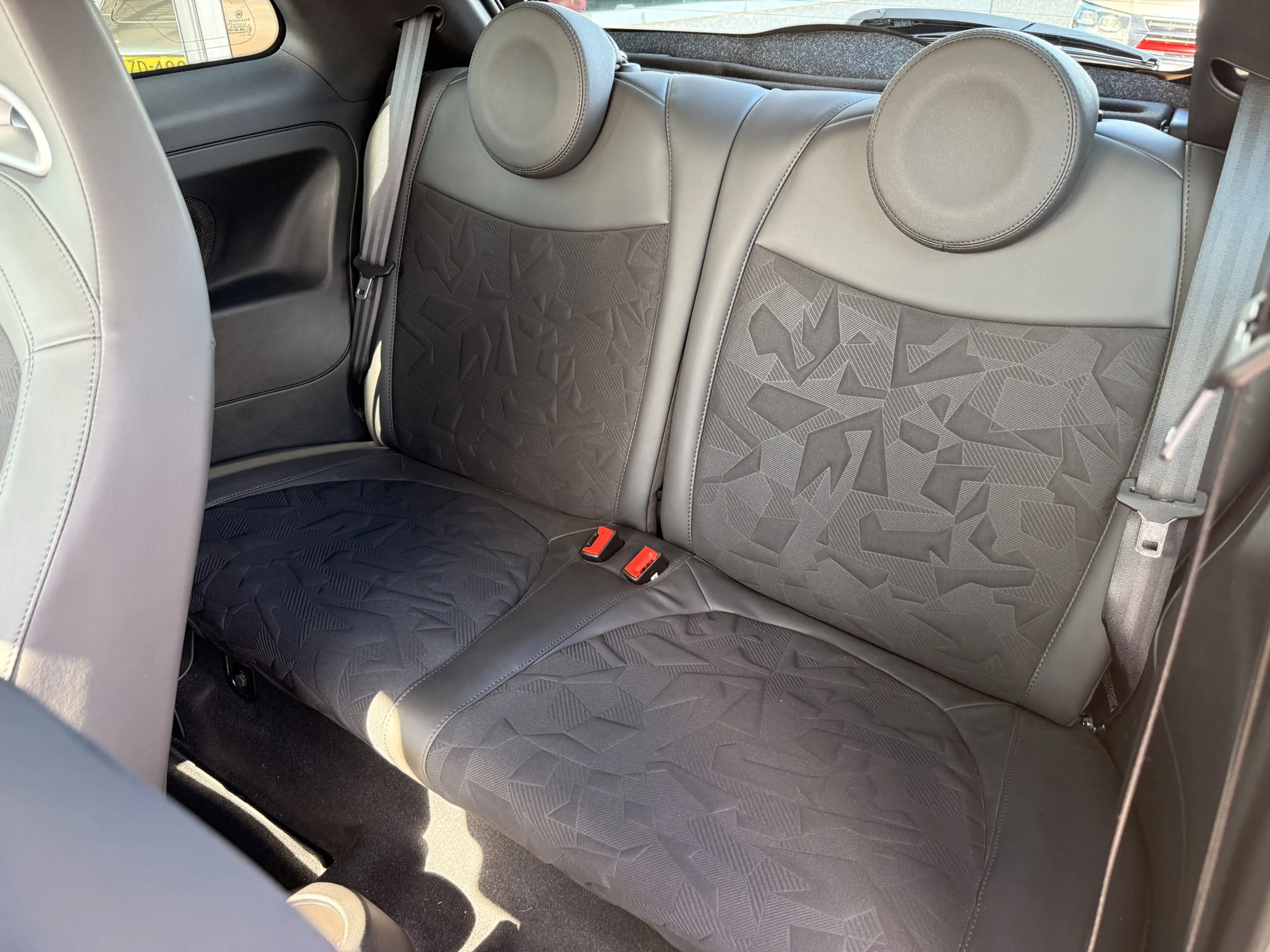 Fiat 500 Abarth 1.4 T-Jet 595 Scorpioneoro 1 of 2000 | 1e eigenaar — photo 7