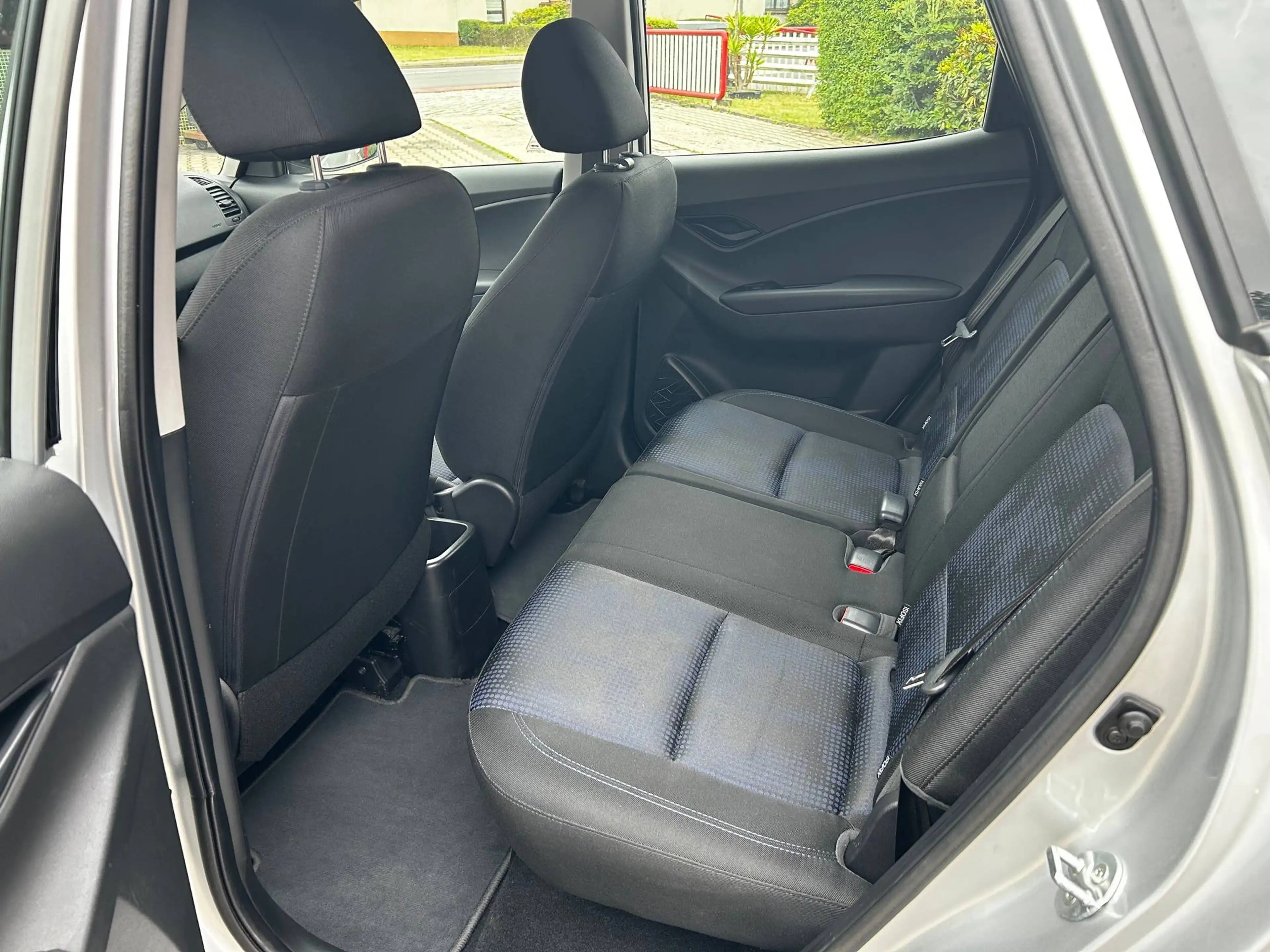 Hyundai iX20 ix20 1.4 UEFA EURO 2012 Edition — photo 6