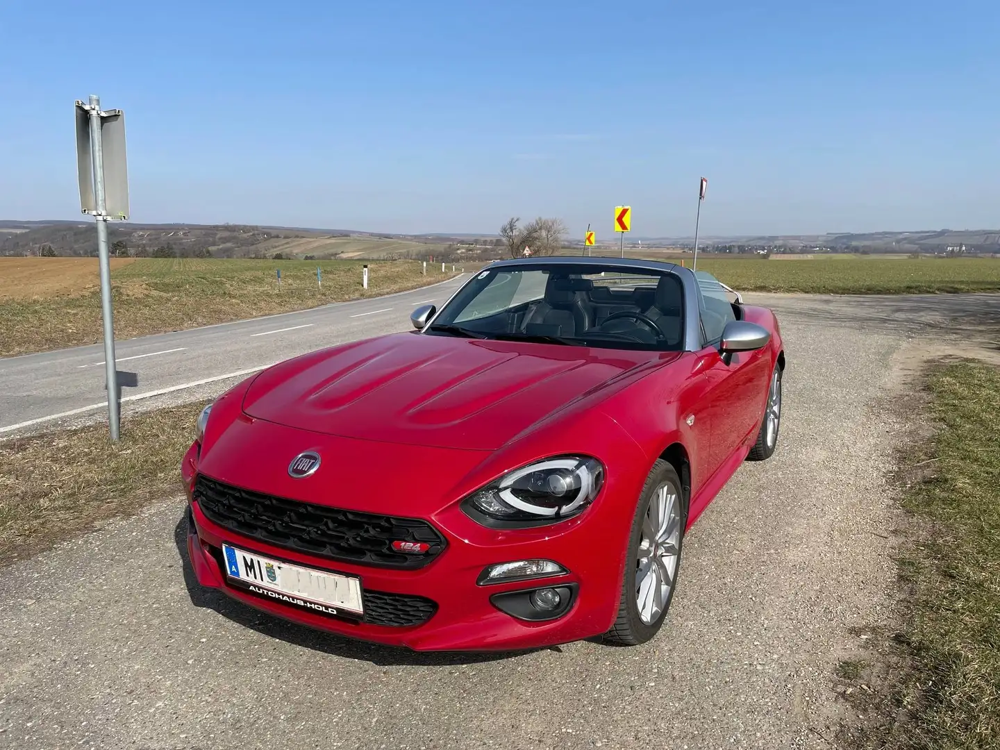Fiat 124 Spider 124 Spider Lusso 1,4 Turbo Multi Air Lusso Rot - 2
