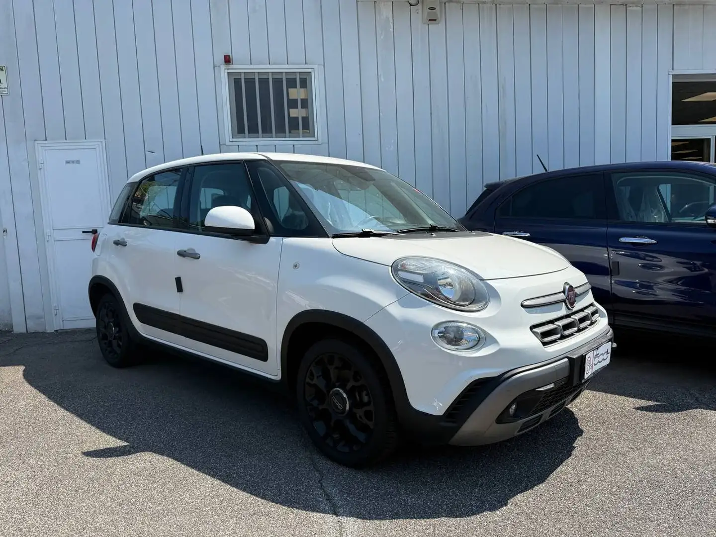 Fiat 500L CROSS Weiß - 1