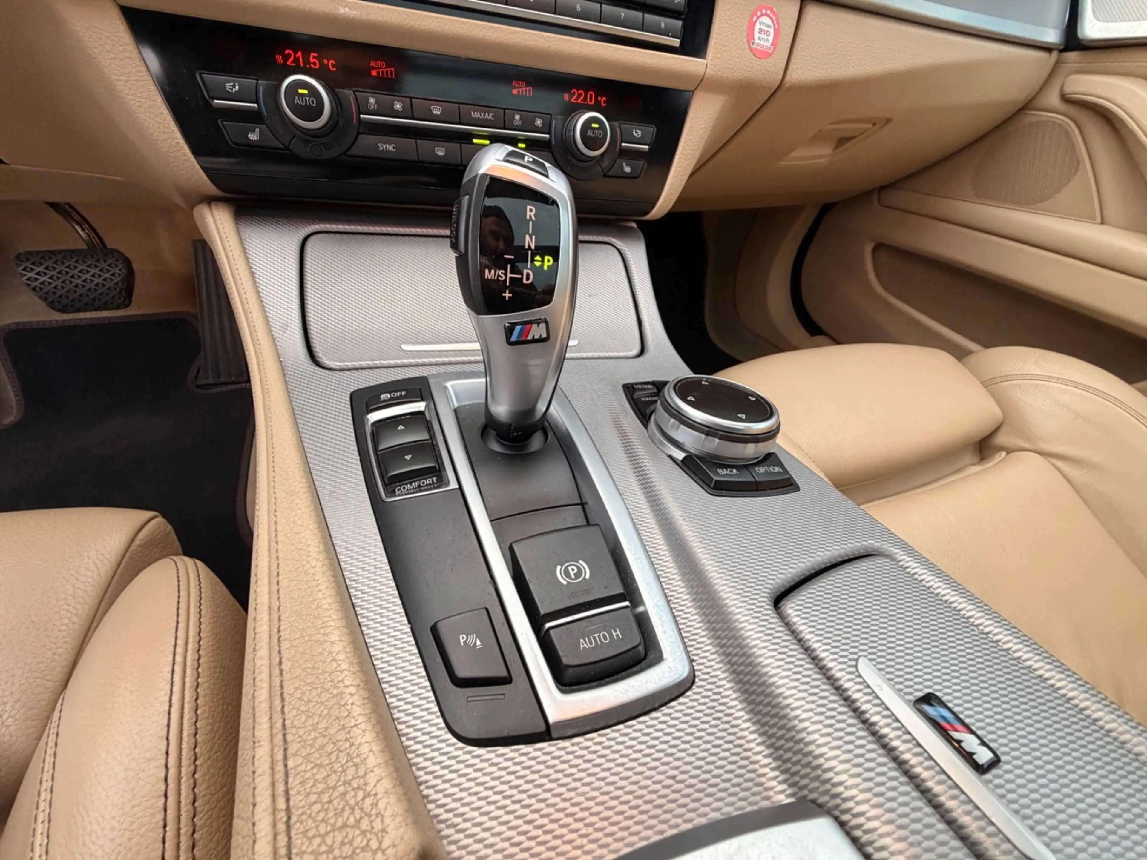 BMW 520 Touring 520 d*M-Paket*Pano* — photo 15