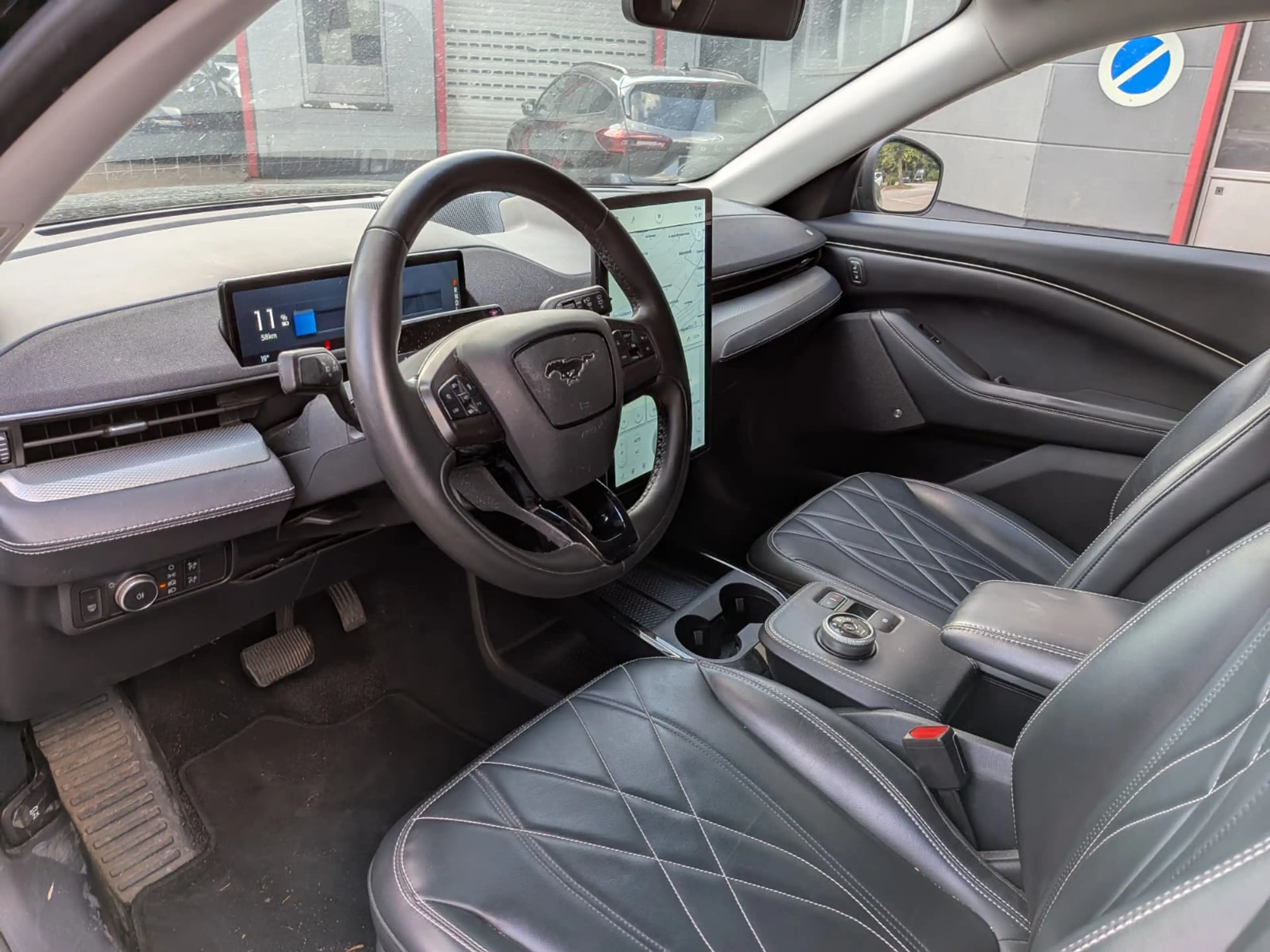 Ford Mustang Mach-E LED+NAVI+SHZ+KAM+B&O+LEDER+AMBI+ — photo 9