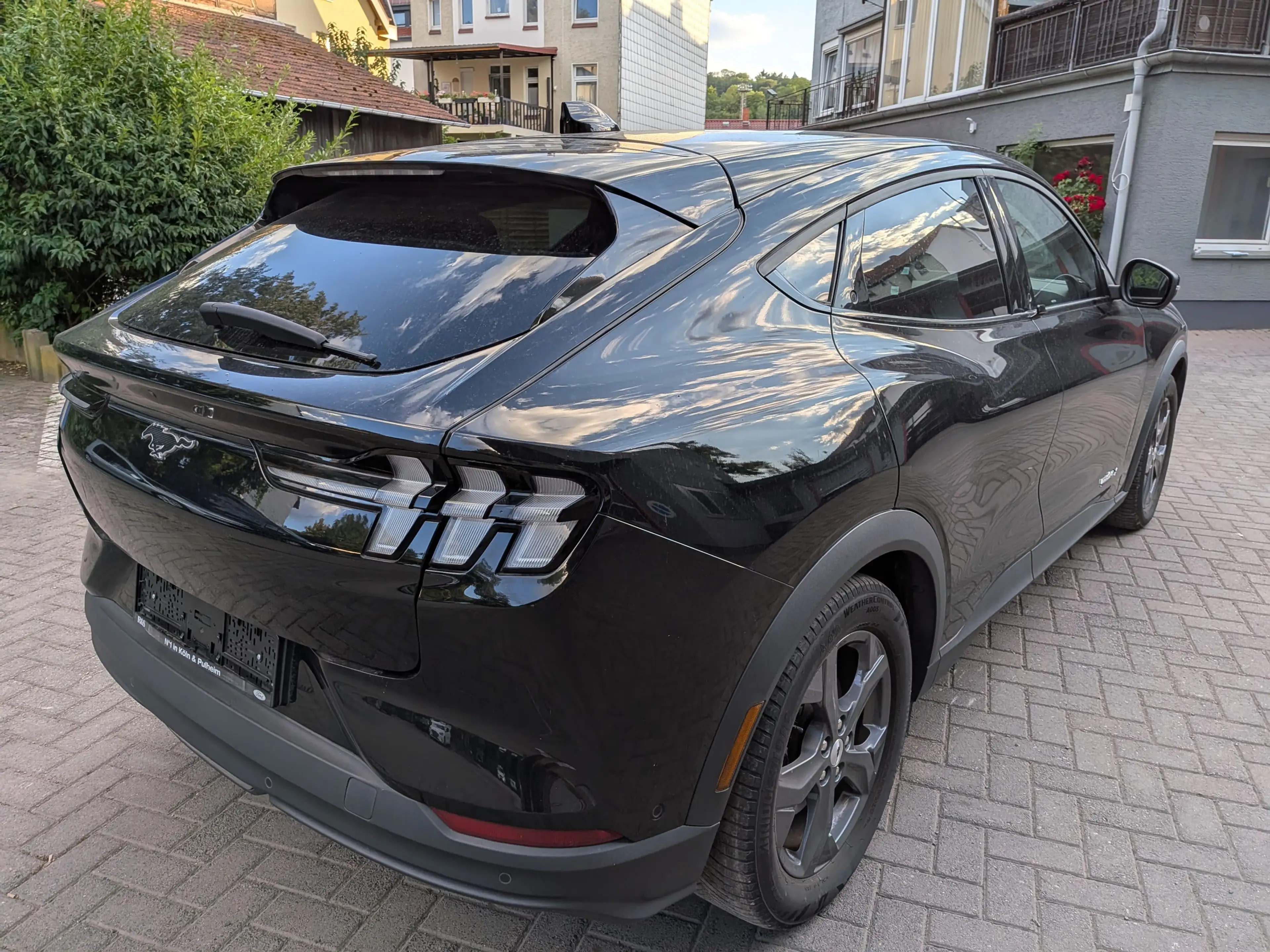 Ford Mustang Mach-E LED+NAVI+SHZ+KAM+B&O+LEDER+AMBI+ — photo 7