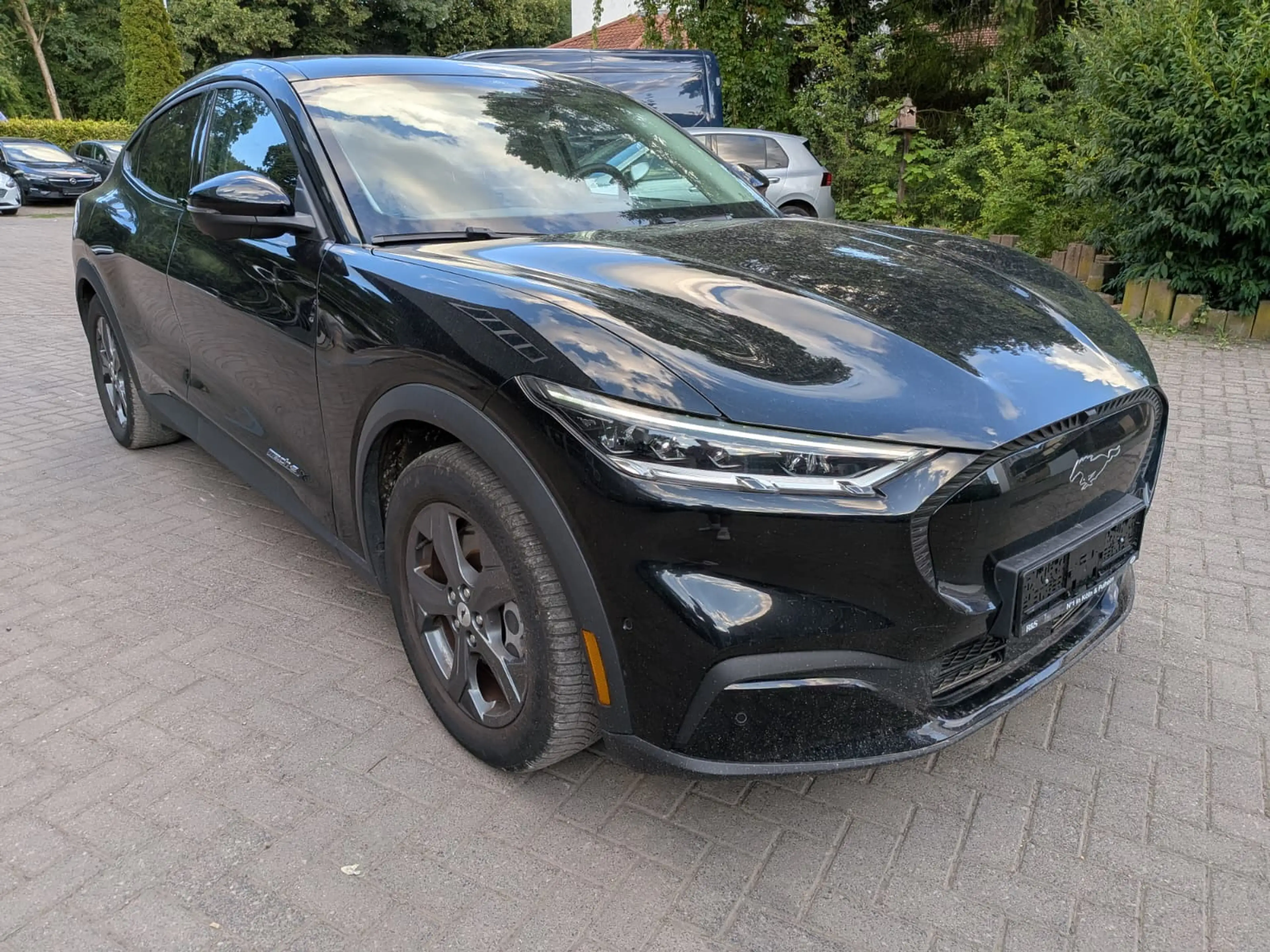 Ford Mustang Mach-E LED+NAVI+SHZ+KAM+B&O+LEDER+AMBI+
