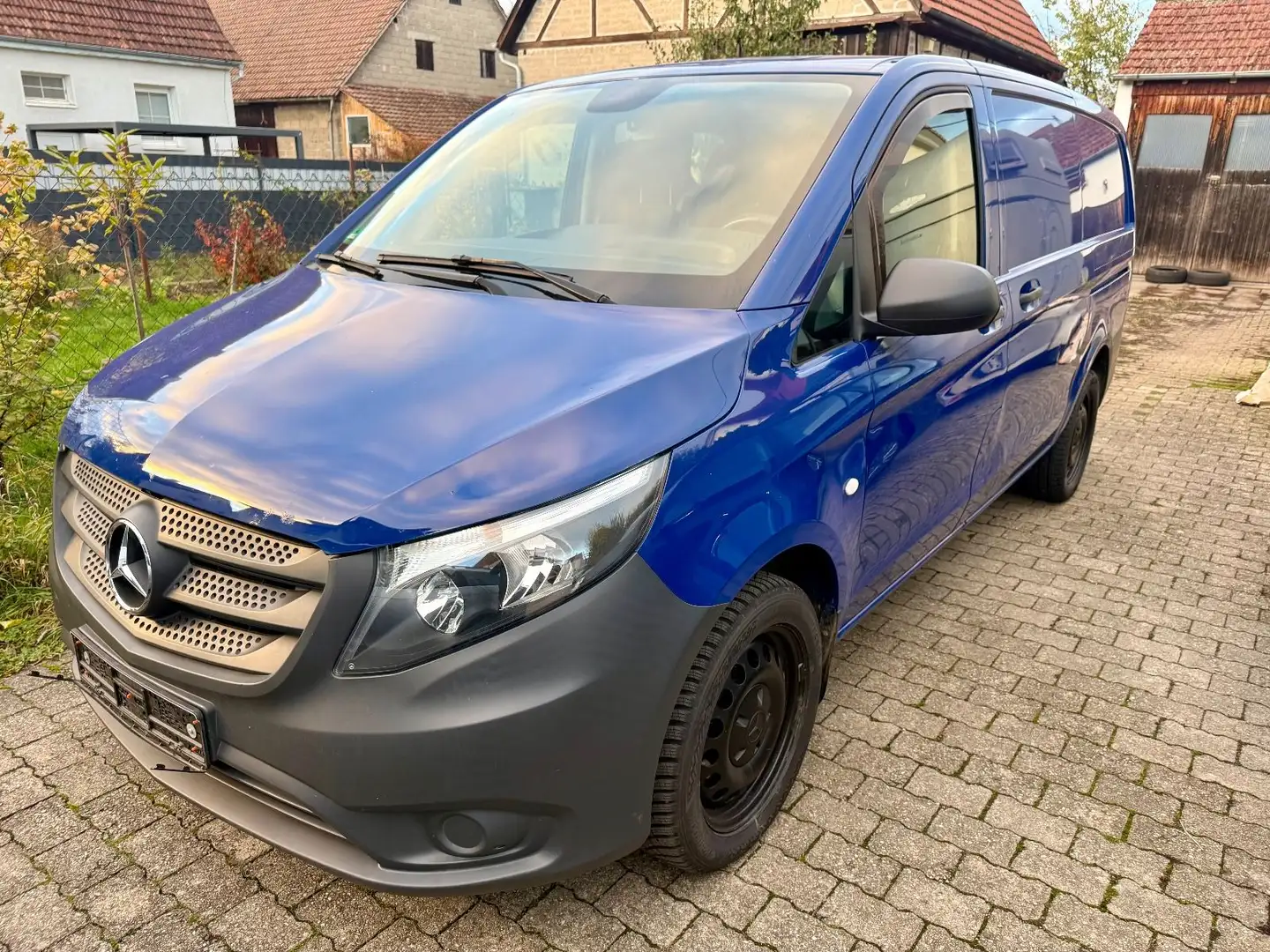 Mercedes-Benz Vito Kasten 114/116 CDI, 119 CDI/BT 4x4 lang Blau - 1