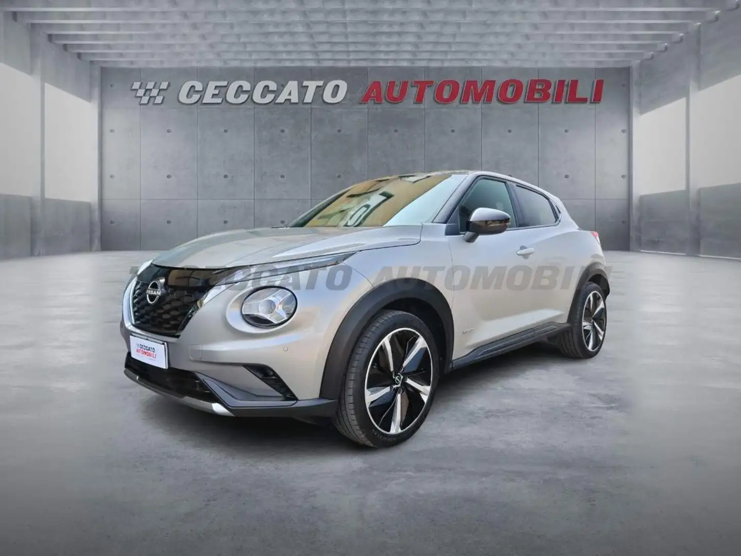 Nissan Juke Juke 1.6 hev N-Design Argento - 1