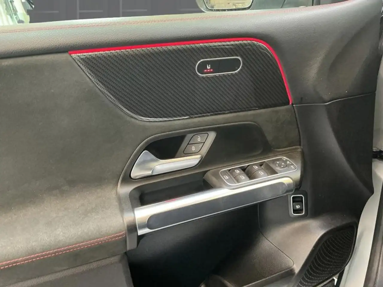 Mercedes-Benz GLB AMG Line, миниатюра 14