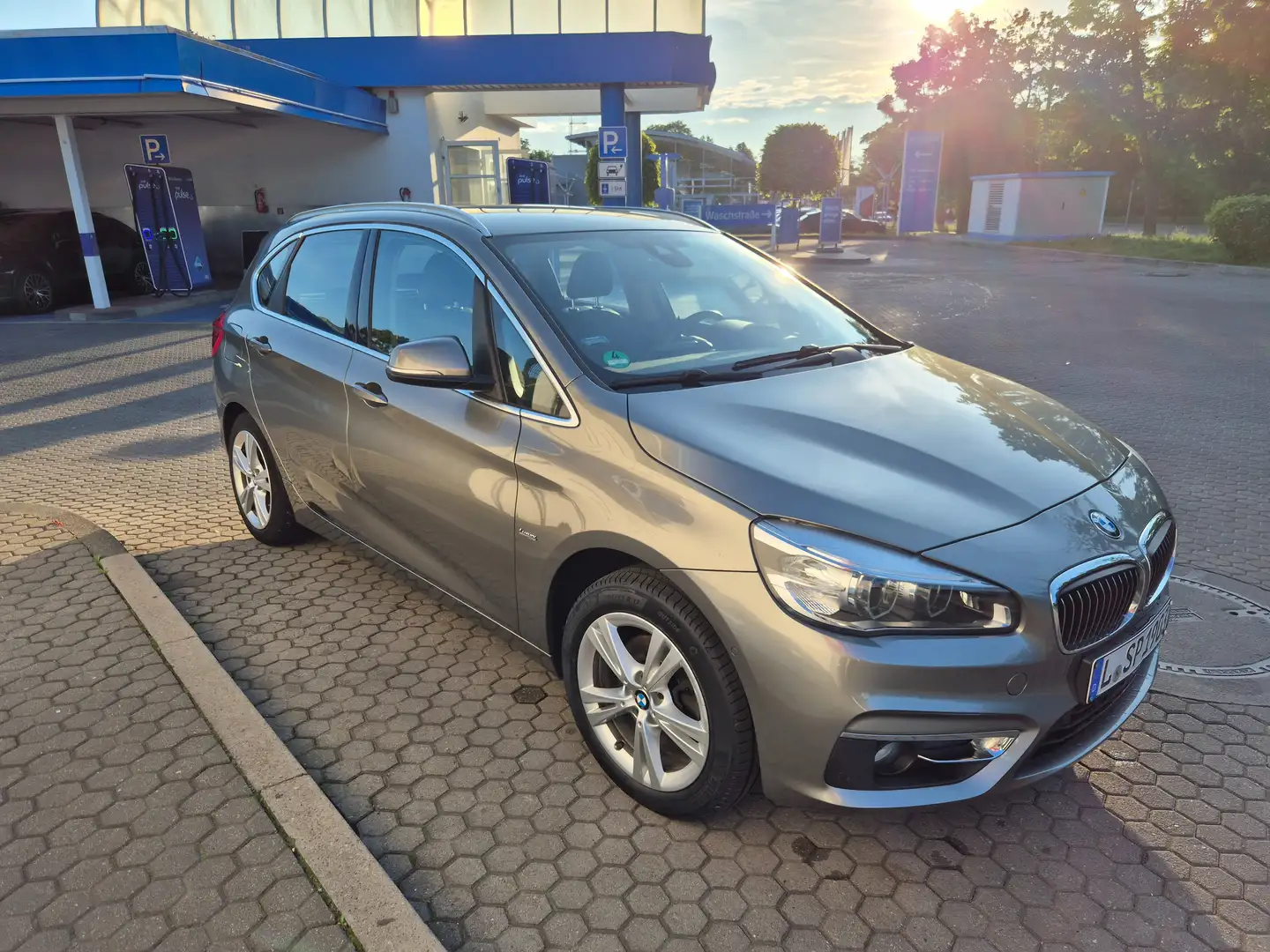 BMW 218 218i Active Tourer Luxury Line Silber - 2