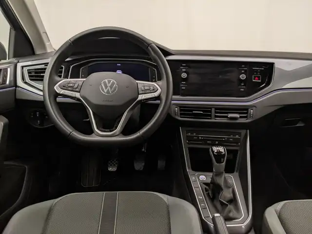 Volkswagen Polo view 7