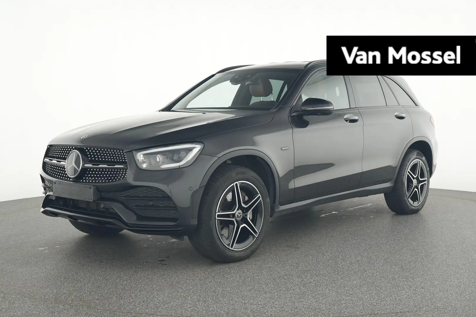 Mercedes-Benz GLC 300 e 4MATIC AMG LINE + LEDER + BURMESTER + CARPLAY + Gris - 1
