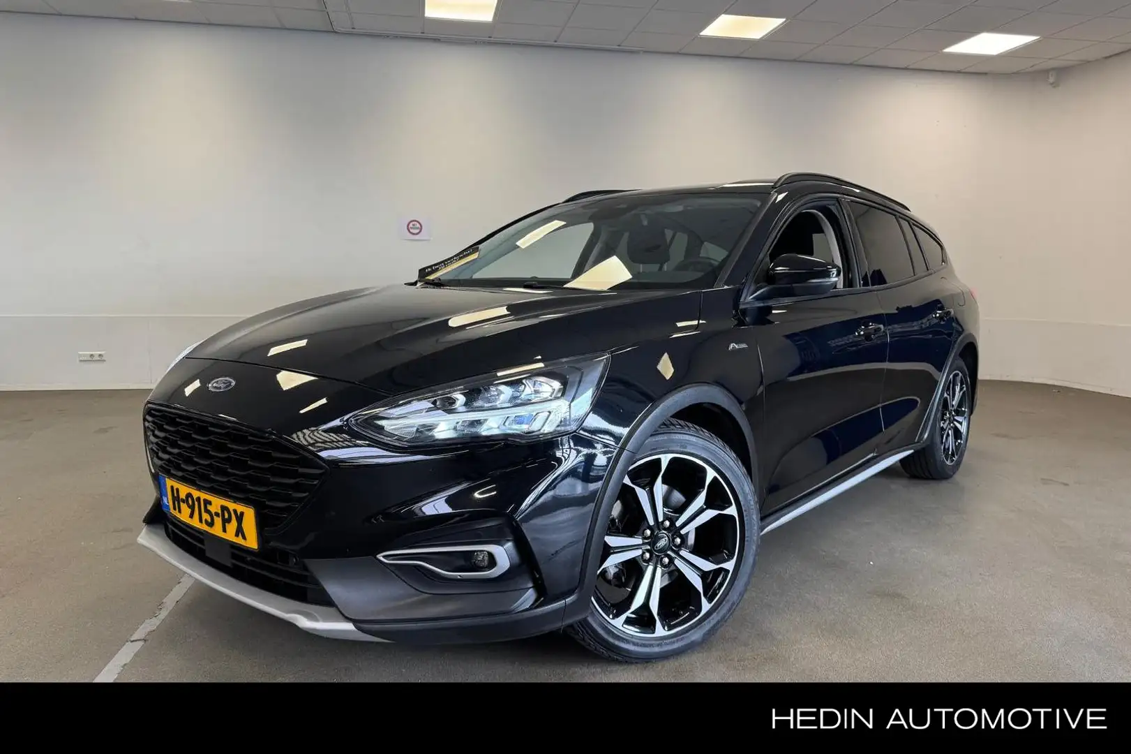 Ford Focus Wagon 1.0 EcoBoost Active Business | LED Koplampen Zwart - 1