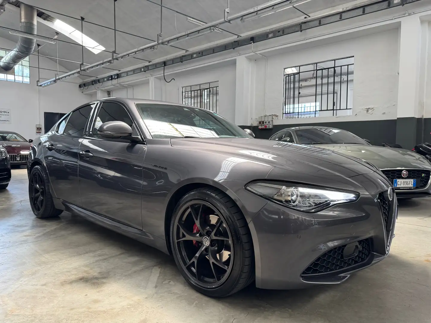 Alfa Romeo Giulia 2.2 all. QUADRIFOGLIO auto my19 Grigio - 2