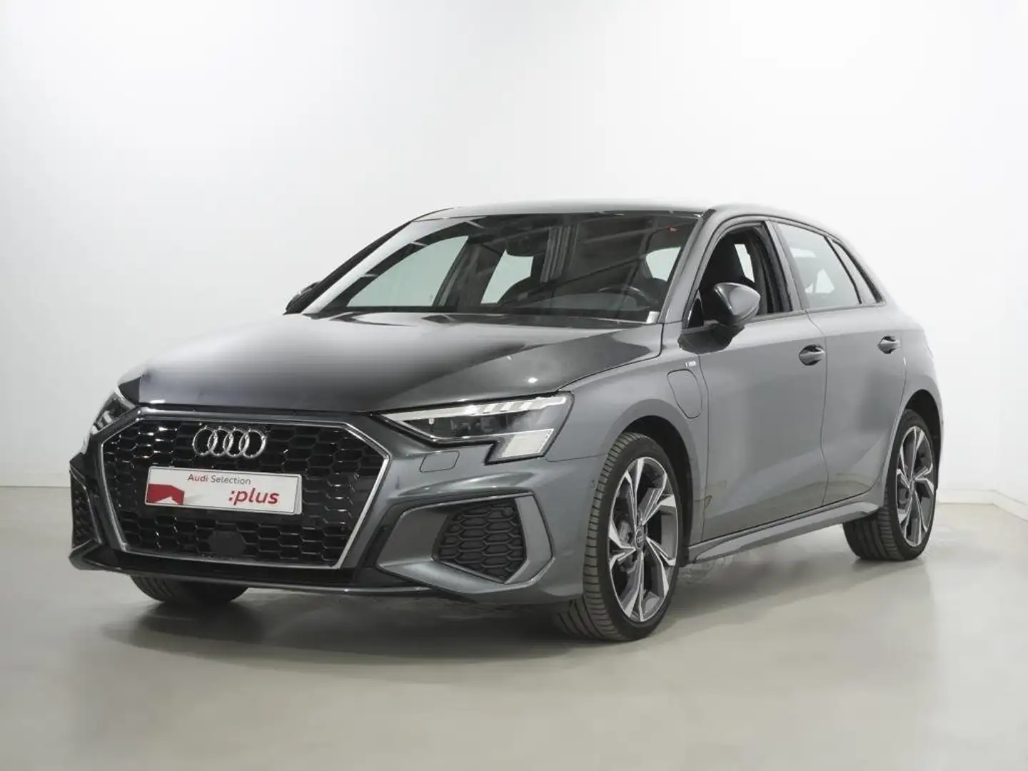 Audi A3 SB 40 TFSIe Genuine S tronic Gris - 1