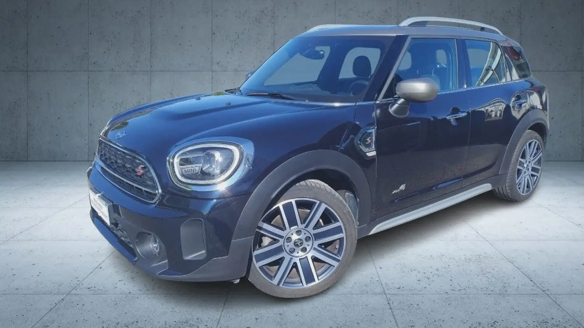 MINI Cooper SD Countryman 2.0 Essential ALL4 Aut. Zwart - 1