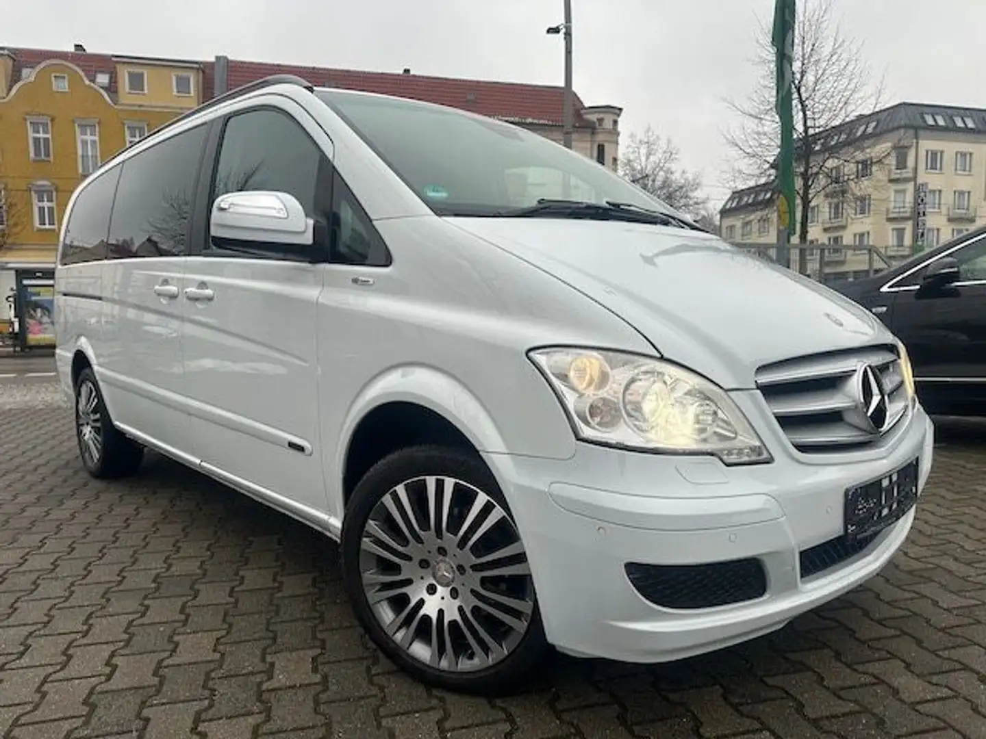 Mercedes-Benz Viano Ambiente Edition lang / PANORAMASD/ KAMERA Blanc - 1