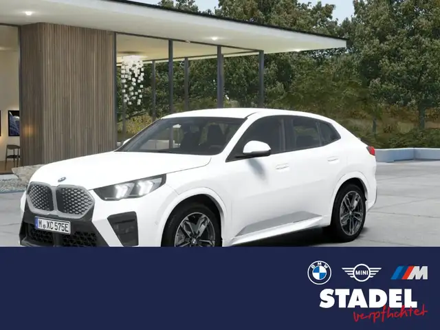 BMW iX2 eDrive20 BEV bis 671 km *HERBST-DEAL*
