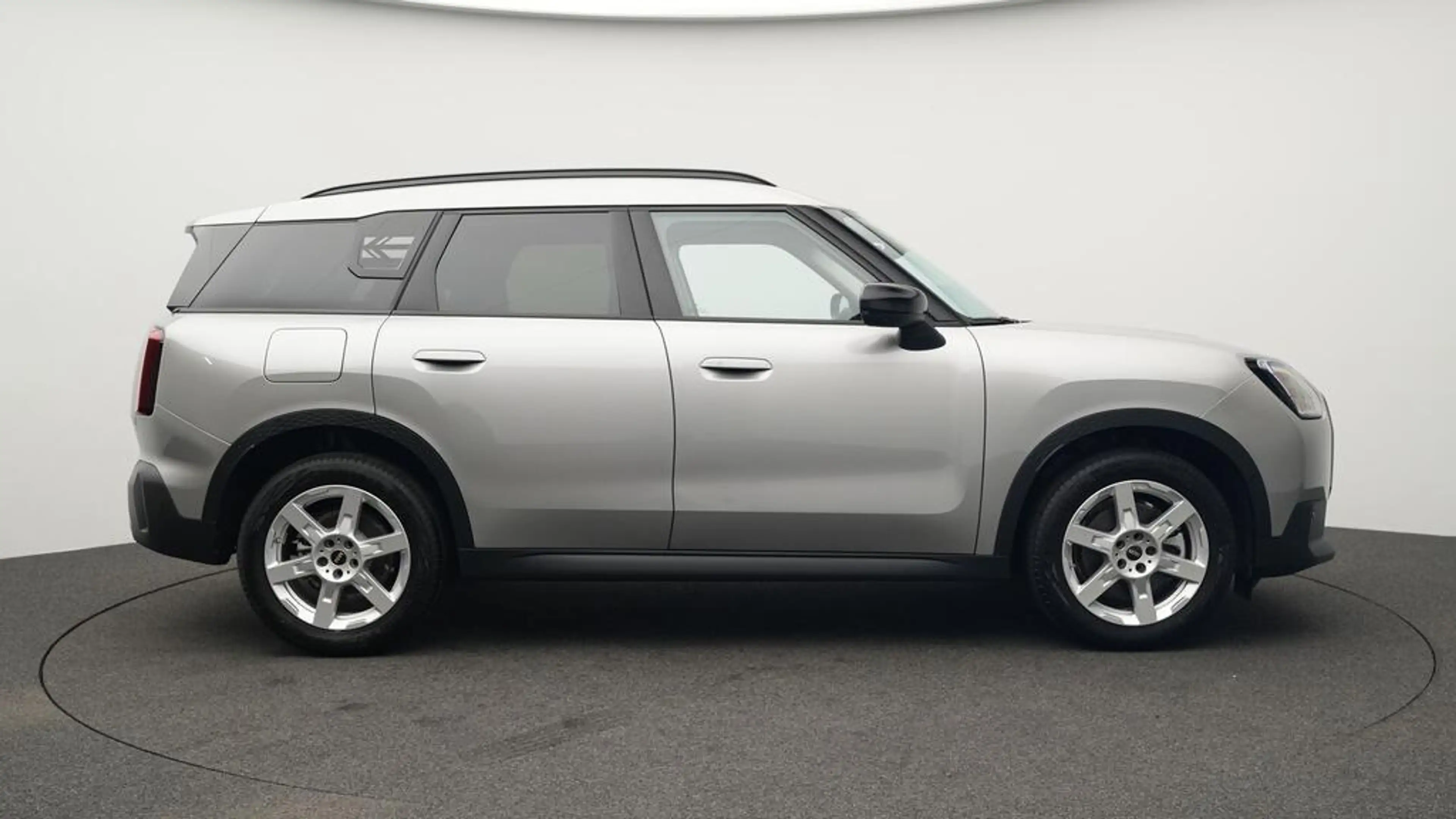 MINI Countryman C Classic Trim — photo 3