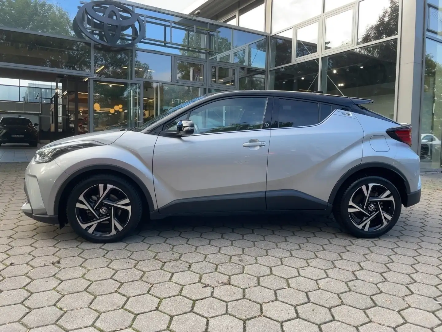 Toyota C-HR Hybrid 1,8-l-Hybrid, 5-Türer,Team D+SHZ+GJR Argent - 2