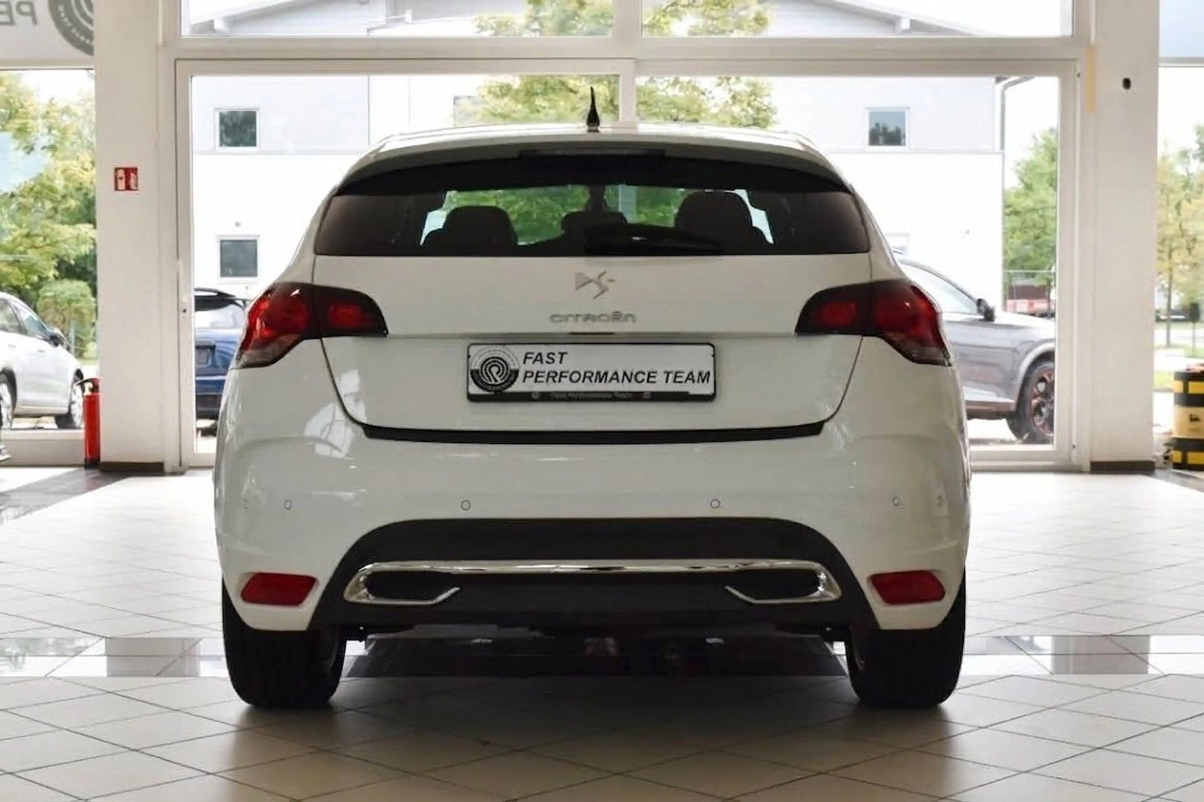 DS Automobiles DS 4 BlueHDi 120 SoChic *EURO6*~Mas.~Navi~T-Leder — photo 8