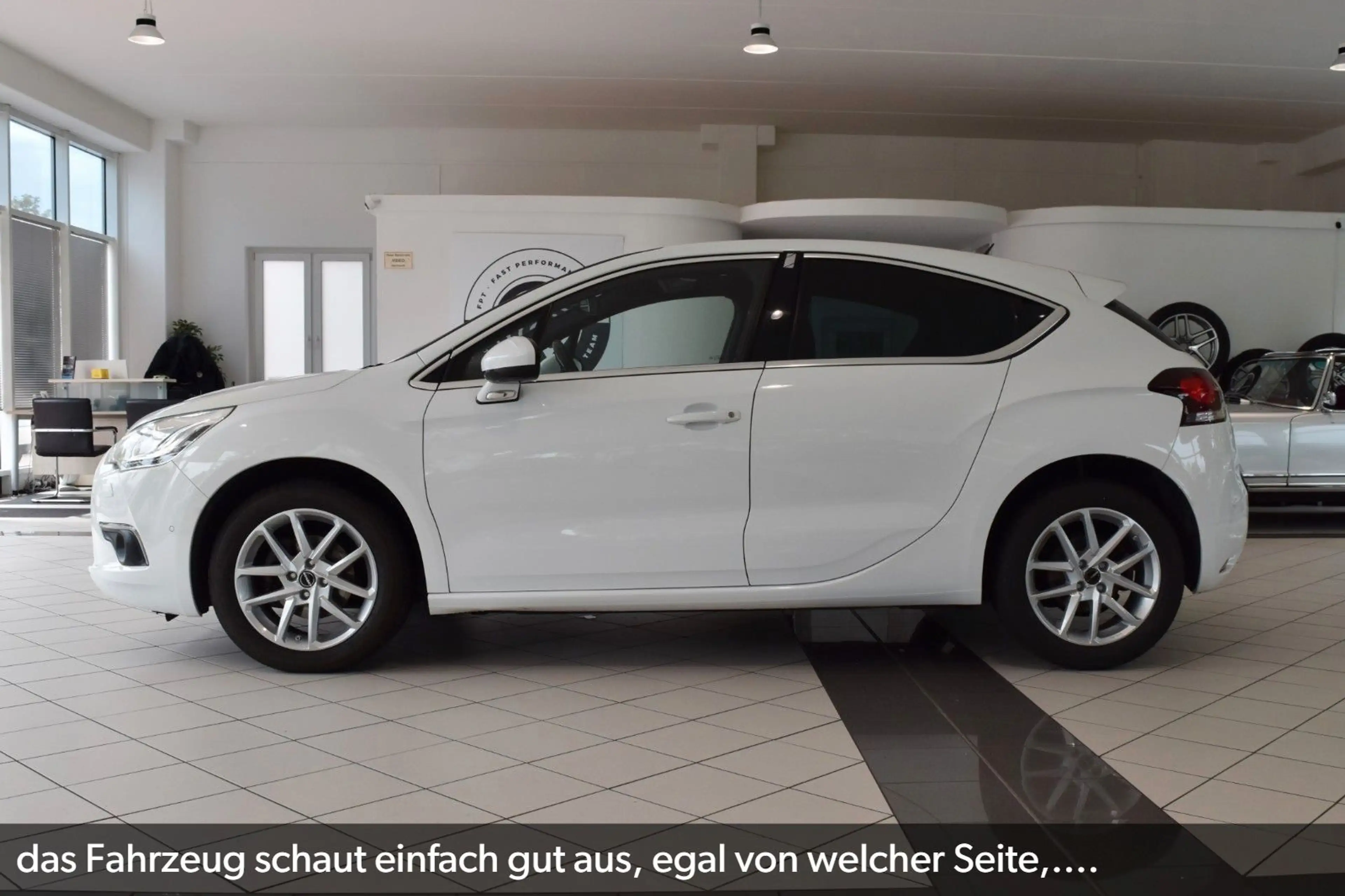 DS Automobiles DS 4 BlueHDi 120 SoChic *EURO6*~Mas.~Navi~T-Leder — photo 5