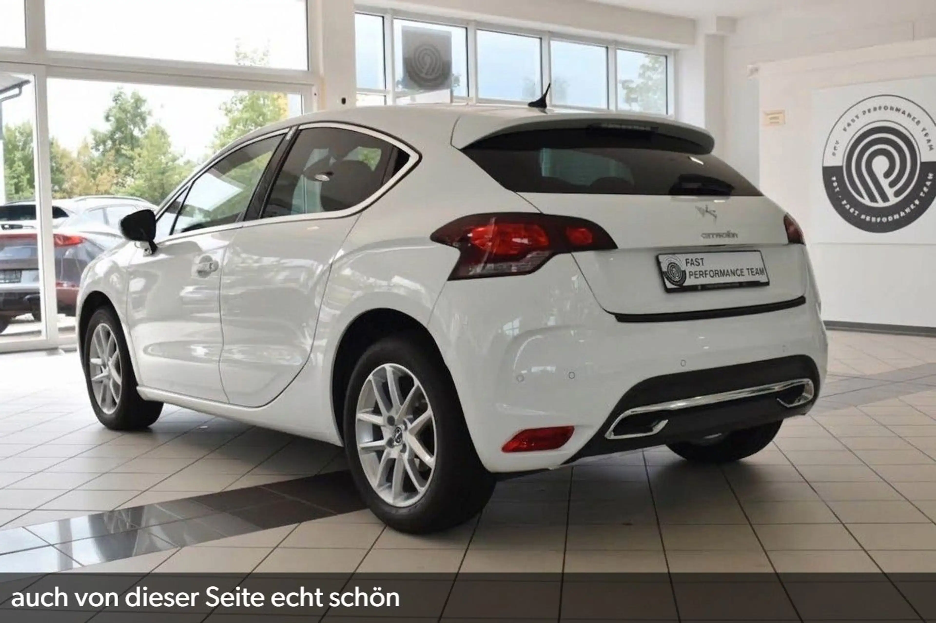 DS Automobiles DS 4 BlueHDi 120 SoChic *EURO6*~Mas.~Navi~T-Leder — photo 3