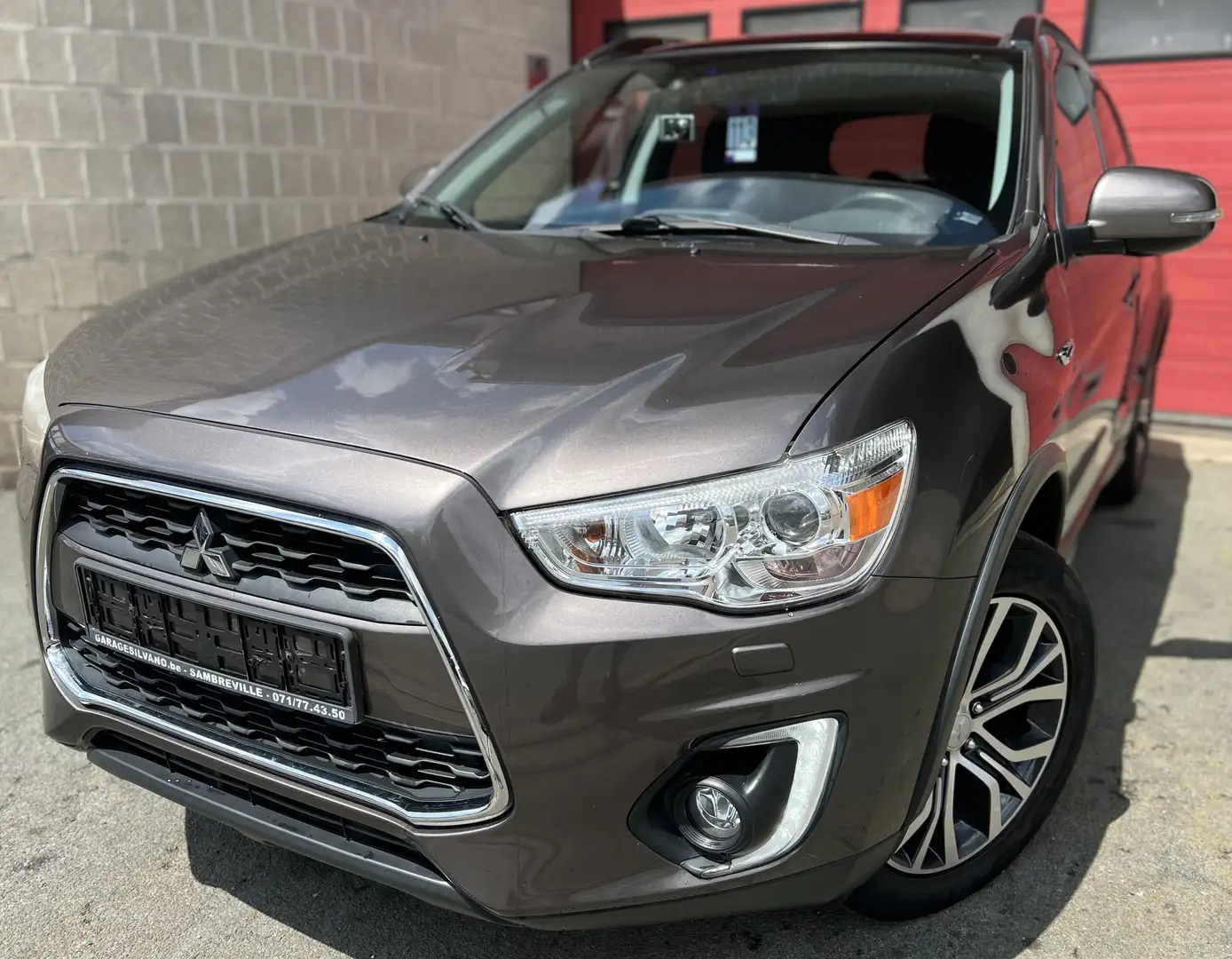 Mitsubishi ASX 1.6 Di-D 4WD Unlimited Edition + CAMÉRA + NAVI Brun - 1