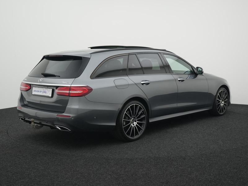 Mercedes-Benz E 400 AMG-Line,BURMESTER,PANO,LED,TEMPO,TOTW,AHK — photo 4