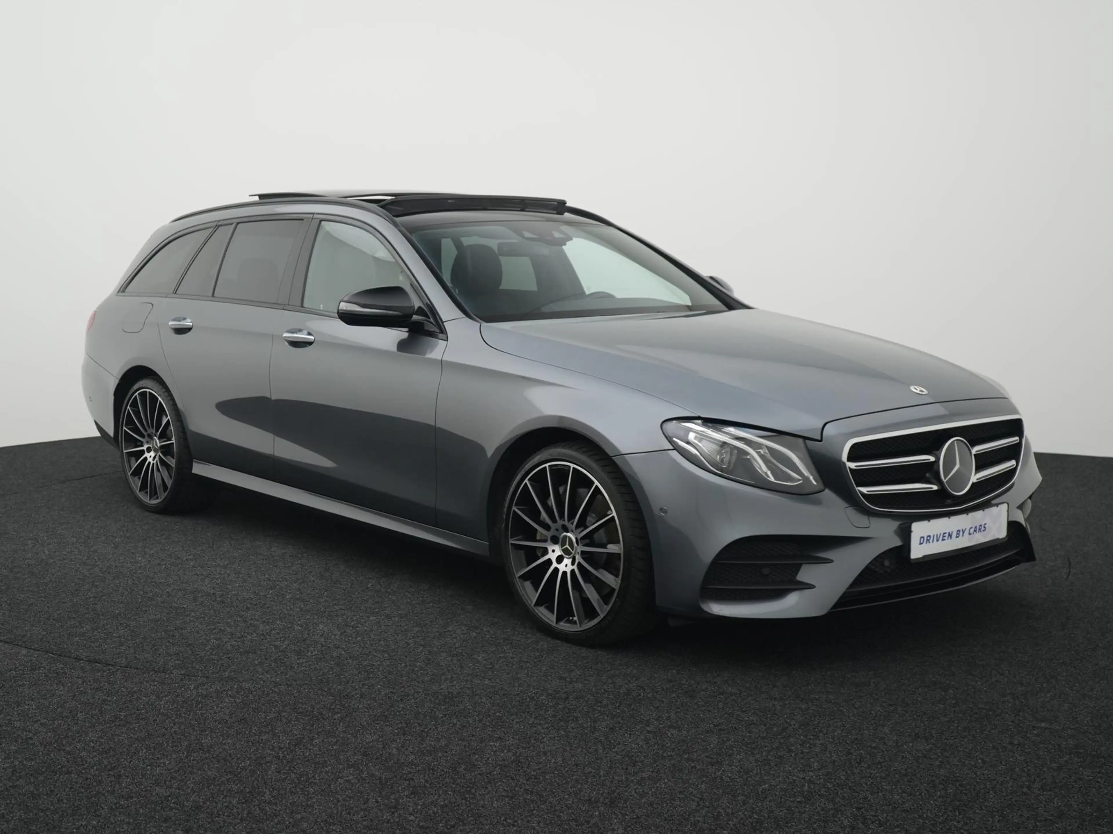 Mercedes-Benz E 400 AMG-Line,BURMESTER,PANO,LED,TEMPO,TOTW,AHK — photo 5