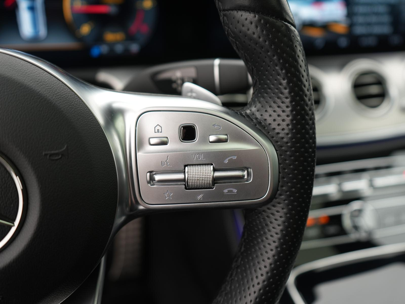 Mercedes-Benz E 400 AMG-Line,BURMESTER,PANO,LED,TEMPO,TOTW,AHK — photo 12