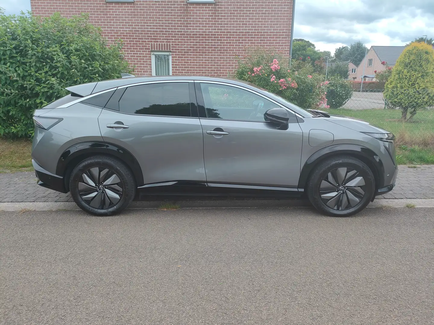 Nissan Ariya Ariya 87 kWh Evolve Grijs - 2
