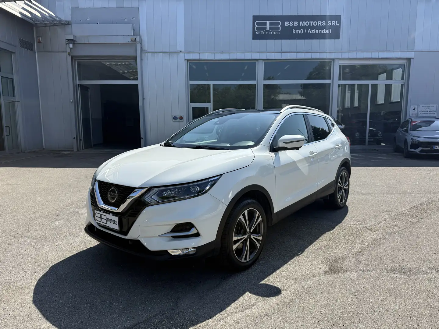 Nissan Qashqai Qashqai II 2017 1.5 dci N-Connecta 110cv Wit - 1